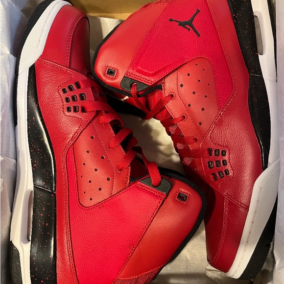 Jordan size 13. Guc all three pair for sale. All boxes have included - Picture 6 of 16